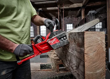 Load image into Gallery viewer, Milwaukee M18 Fuel 16" Chainsaw Kit