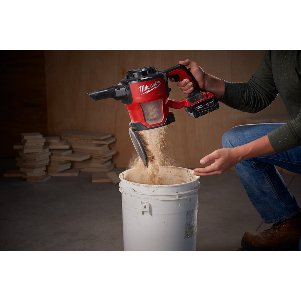 M18 compact deals vacuum