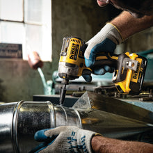 Load image into Gallery viewer, Dewalt 20V Max* XR® 1/4" 3-Speed Impact Driver Kit with 4.0Ah Batteries