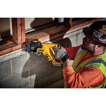 Load image into Gallery viewer, Dewalt 20V MAX XR® 5Ah Brushless Compact Reciprocating Saw Kit