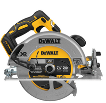 Load image into Gallery viewer, Dewalt 20V Max* 7-1/4” Cordless Circular Saw