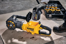Load image into Gallery viewer, Dewalt FLEXVOLT® 60V MAX* Cordless Pipe Threader Kit W/Die Heads
