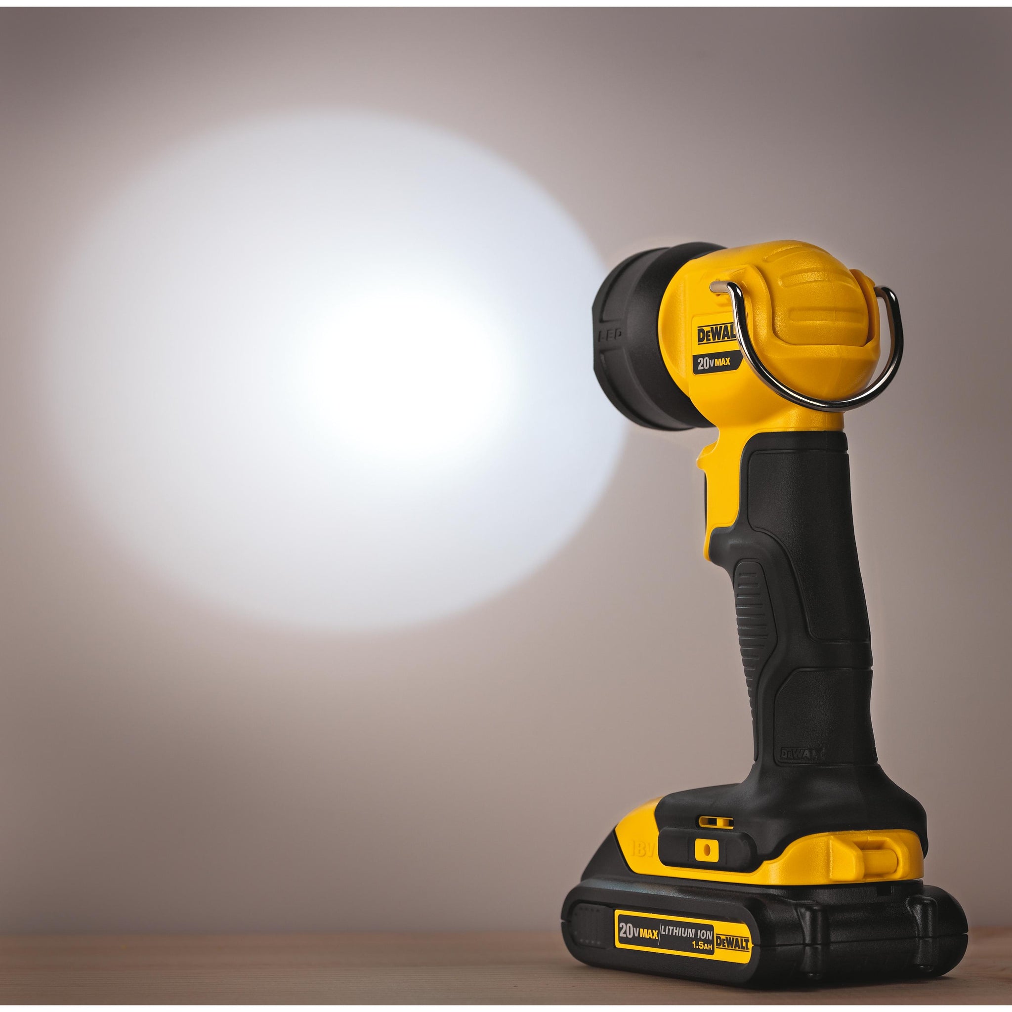 Dewalt 20V MAX* LED Work Flashlight – Great Lakes Supply